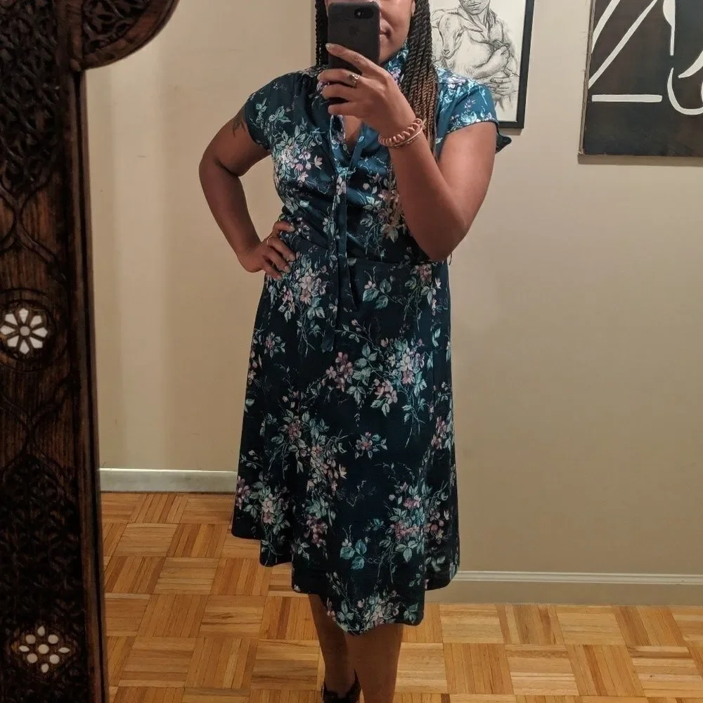 Vintage 2pc floral top & skirt set